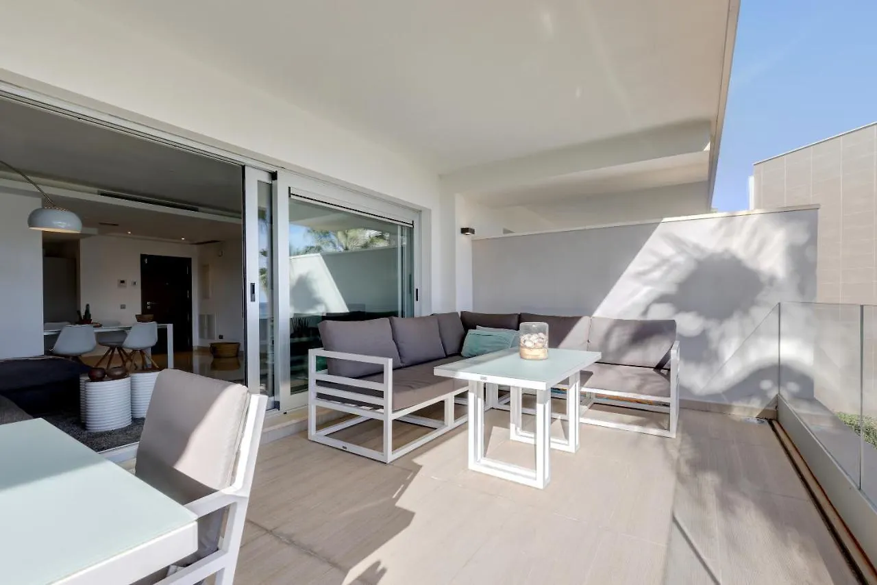 Modern Frontline Beach - Estepona Appartamento